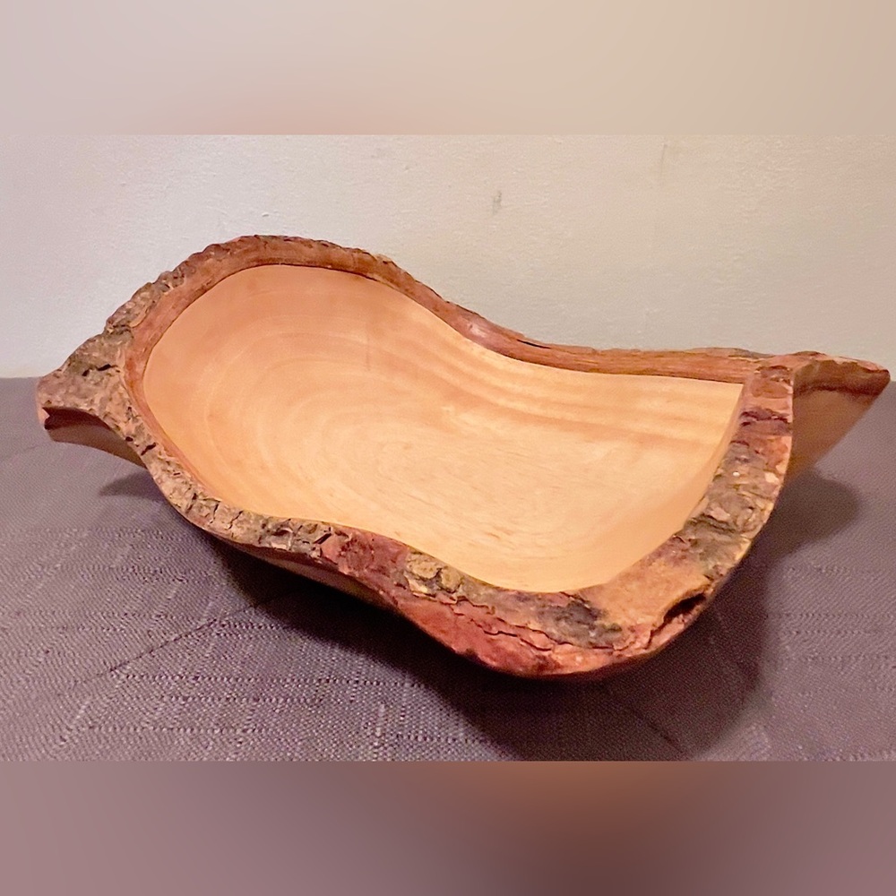 OOAK Artisan Live Edge Bowl - Rare Red Flame
Grain 9.5x8"